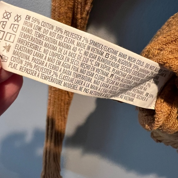 Forever 21 Ribbed Crop Top - Picture 7 of 8